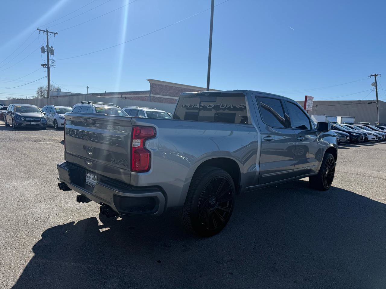 Used 2024 Chevrolet Silverado 1500 High Country w/ Technology Package image 6