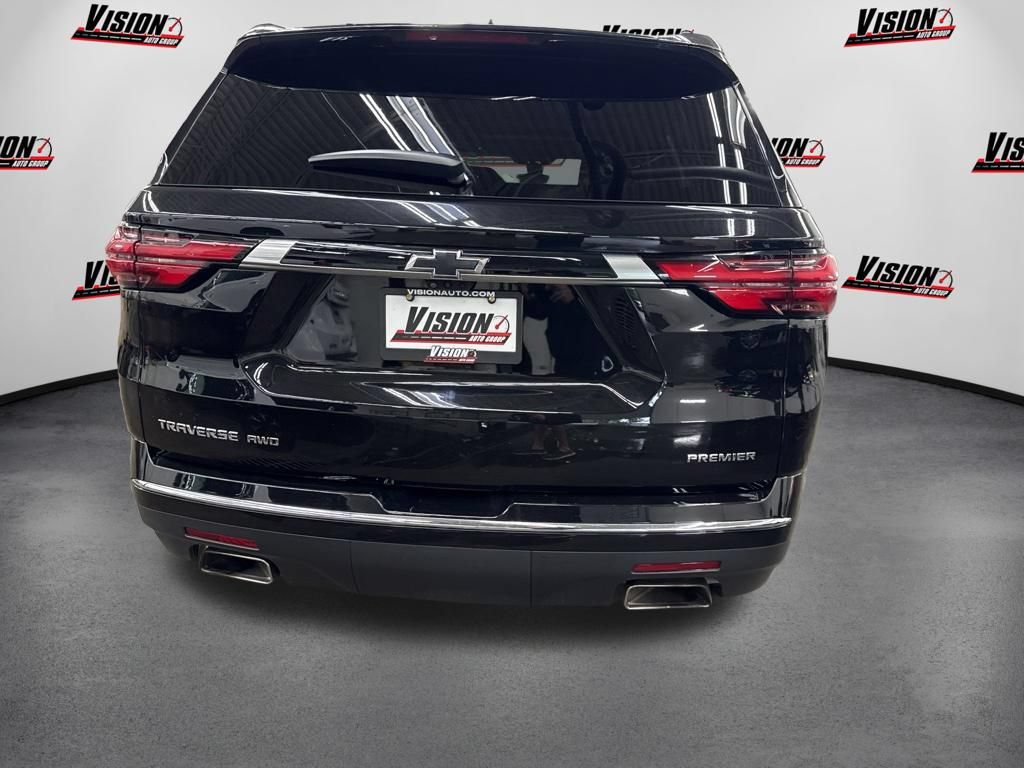 Used 2023 Chevrolet Traverse Premier AWD/4WD image 6