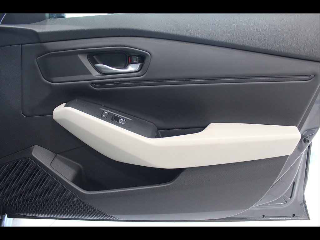 Certified 2024 Honda Accord EX image 25