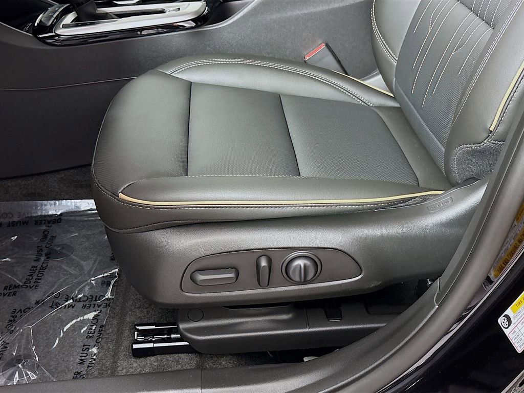New 2026 Buick Envista Sport Touring FWD image 17