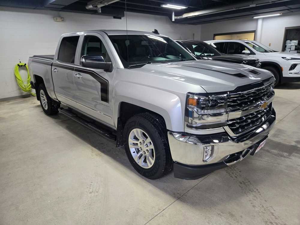 Used 2017 Chevrolet Silverado 1500 LTZ image 3