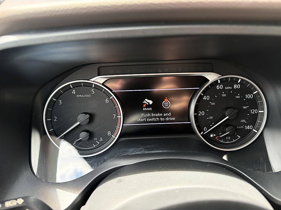 Used 2021 Nissan Rogue SV FWD image 15