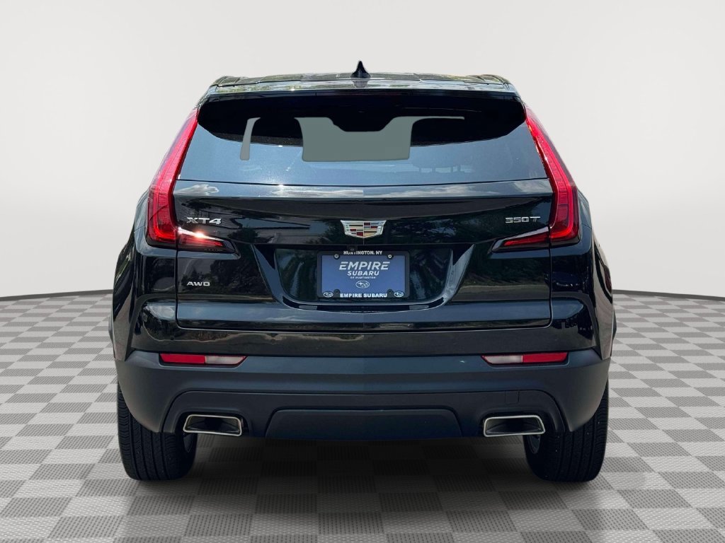 Used 2022 Cadillac XT4 Luxury w/ Cold Weather Package AWD/4WD image 7