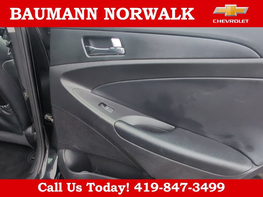 Used 2013 Hyundai Sonata SE FWD image 24