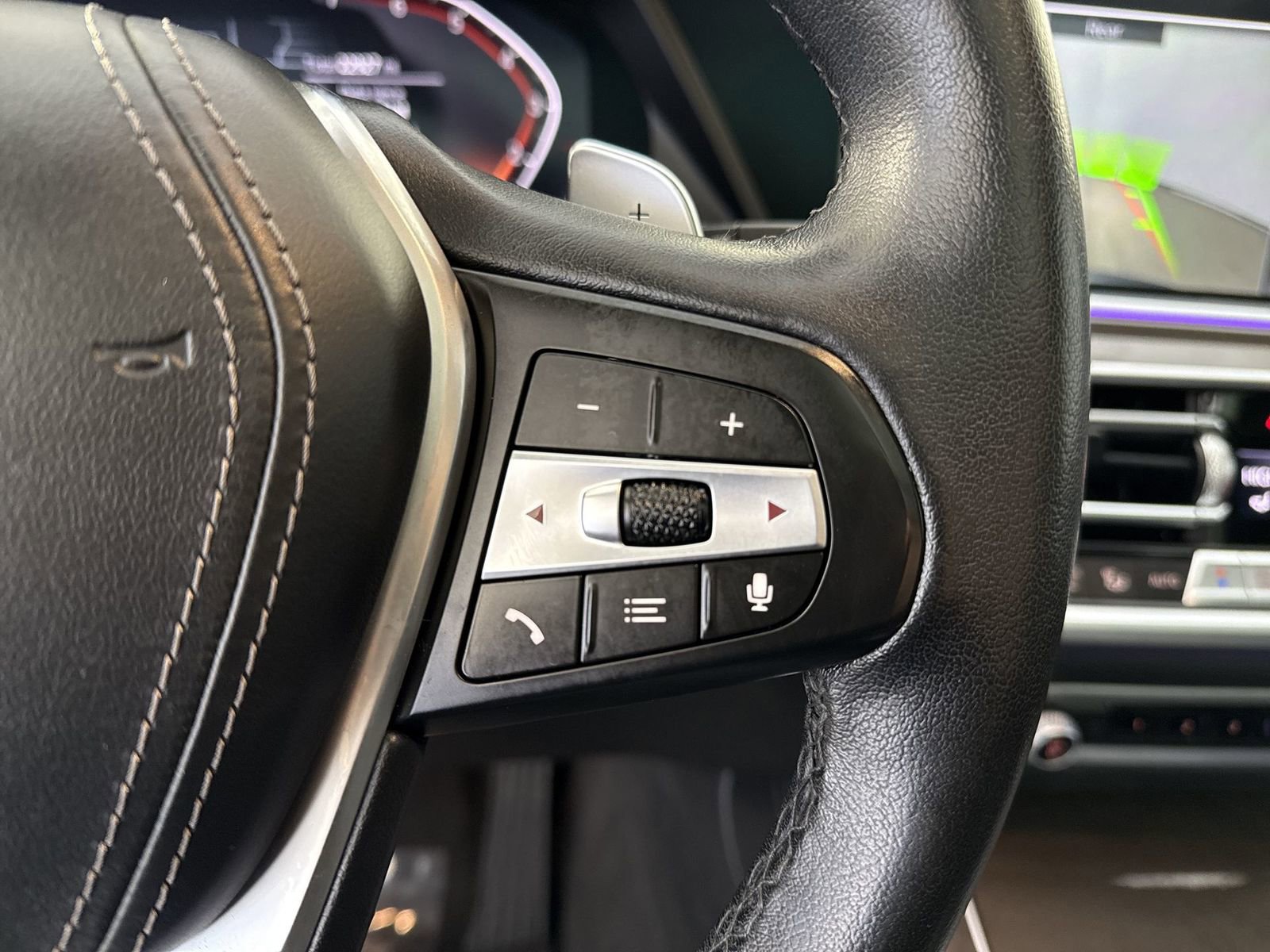 Used 2022 BMW X5 xDrive40i w/ Premium Package image 14