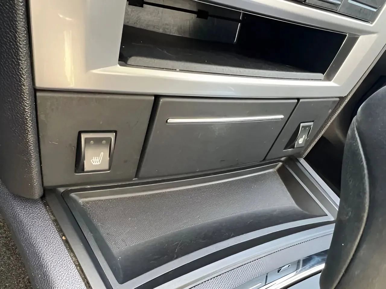 Used 2008 Chrysler 300 Touring w/ Comfort/Convenience Group image 19