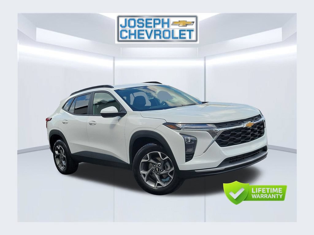 Used 2025 Chevrolet Trax LT FWD 360° Tour