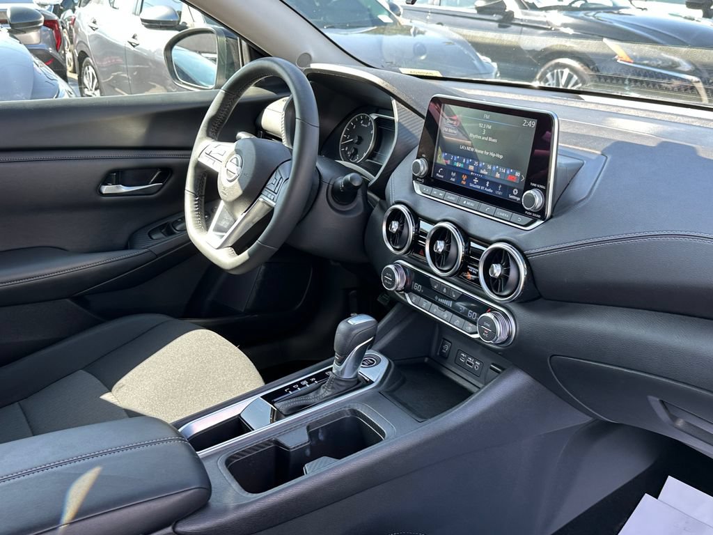 Used 2024 Nissan Sentra SV w/ All-Weather Package FWD image 10