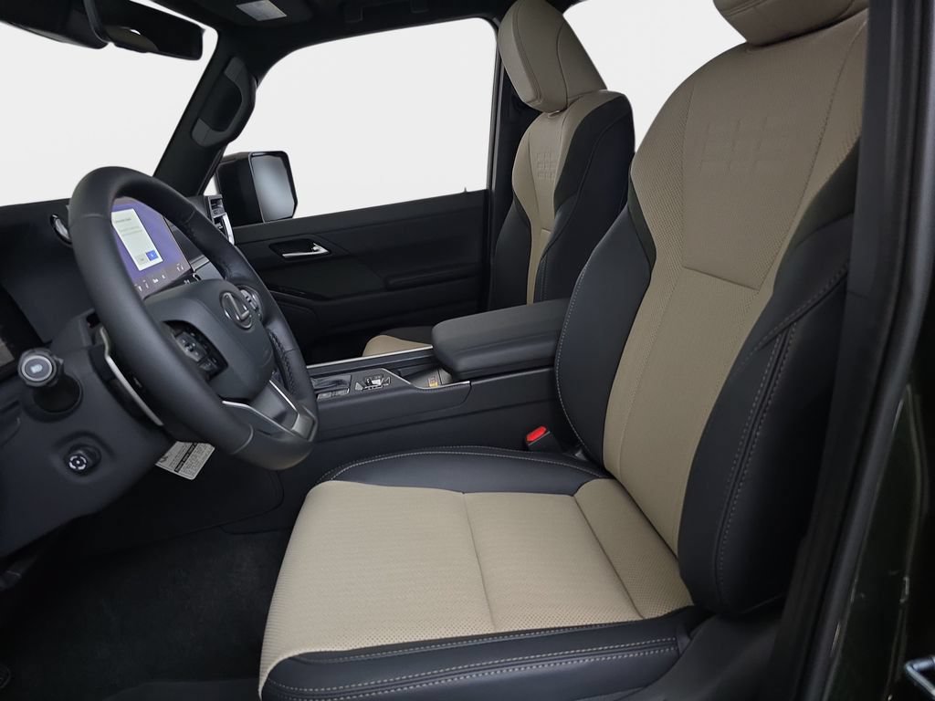 New 2026 Lexus GX 550 AWD/4WD image 14