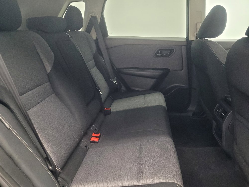 Used 2021 Nissan Rogue S AWD/4WD image 19