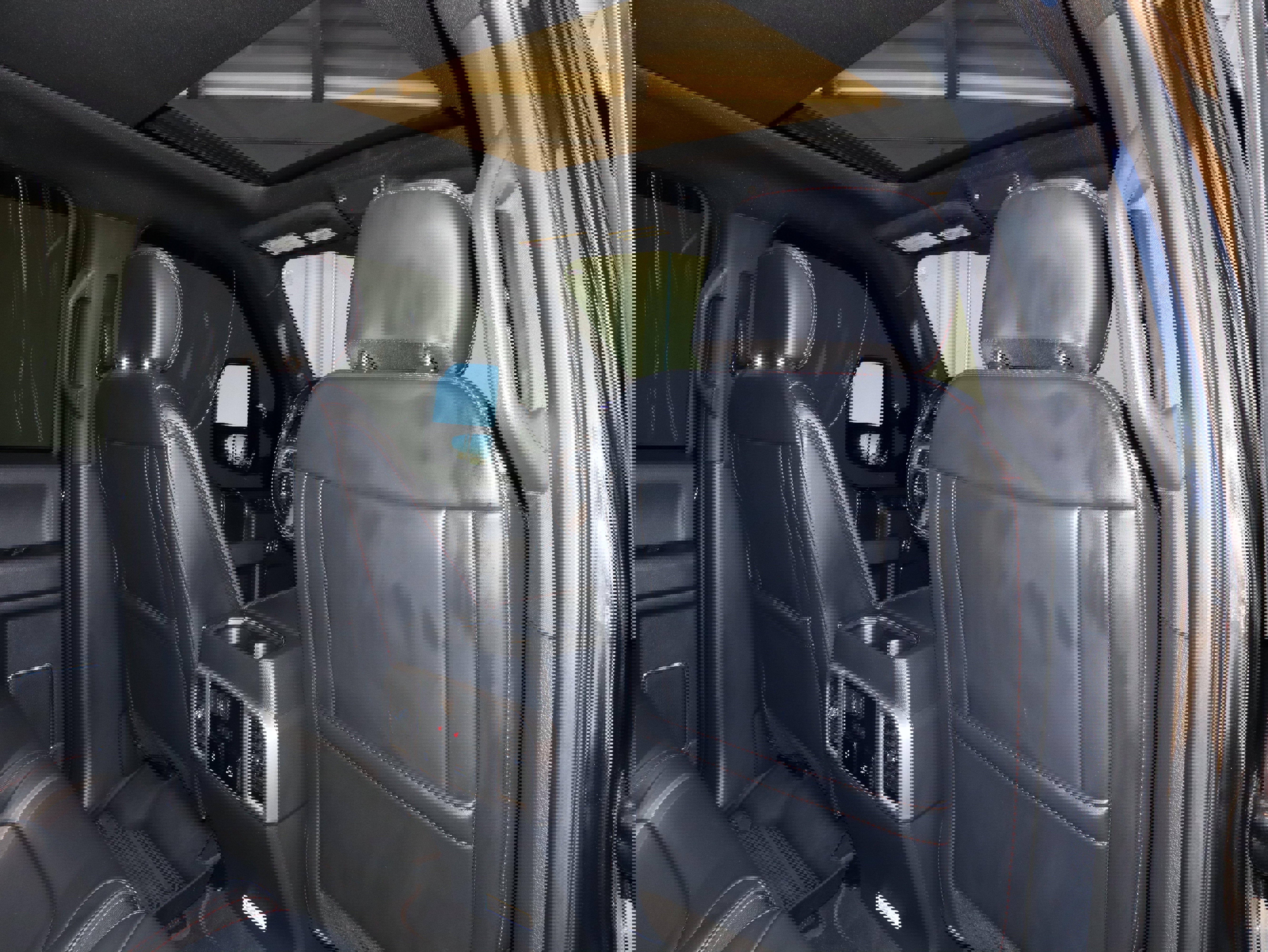 Used 2022 Ford F350 Platinum w/ Tremor Off-Road Package image 45