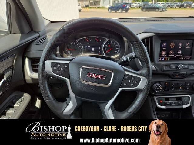 Used 2024 GMC Terrain SLE w/ LPO, Floor Liner Package FWD image 19