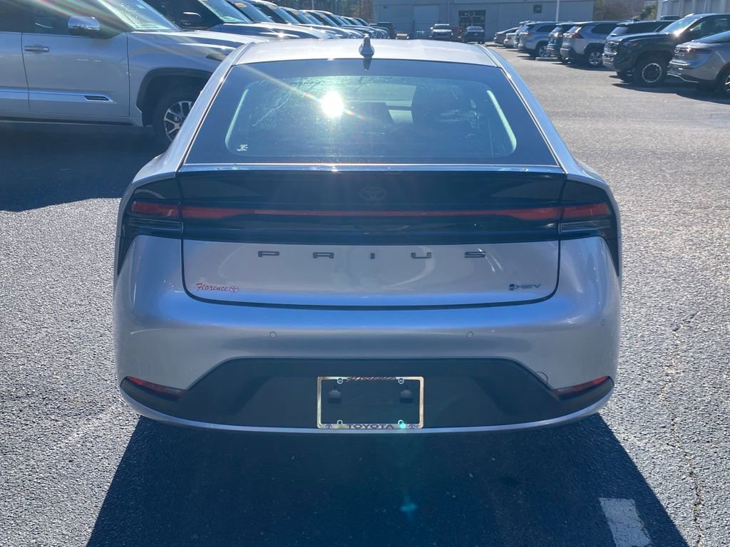 Used 2024 Toyota Prius LE image 14
