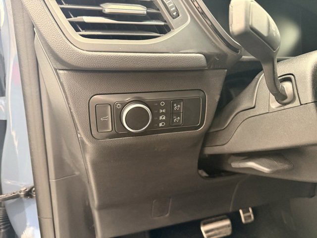 Used 2024 Ford Escape ST-Line image 18