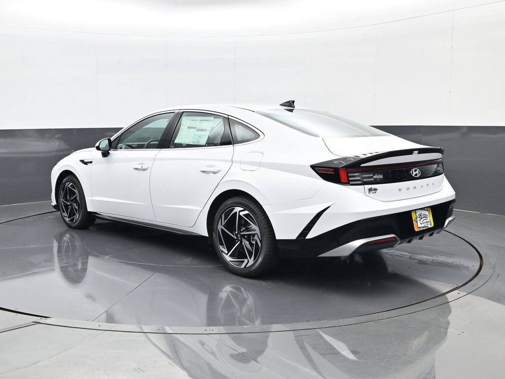 New 2026 Hyundai Sonata SEL FWD image 7