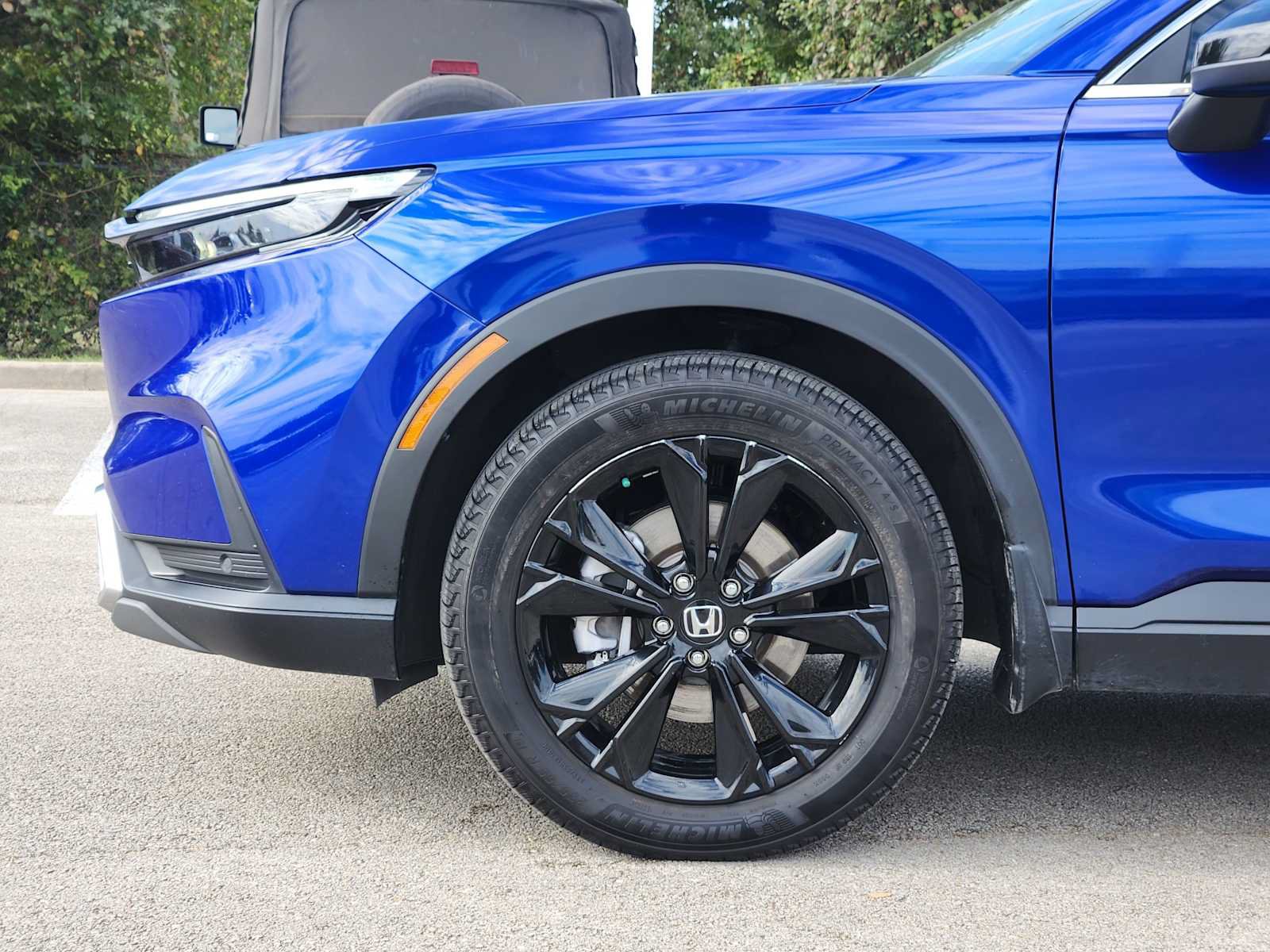 Used 2024 Honda CR-V Sport Touring image 8