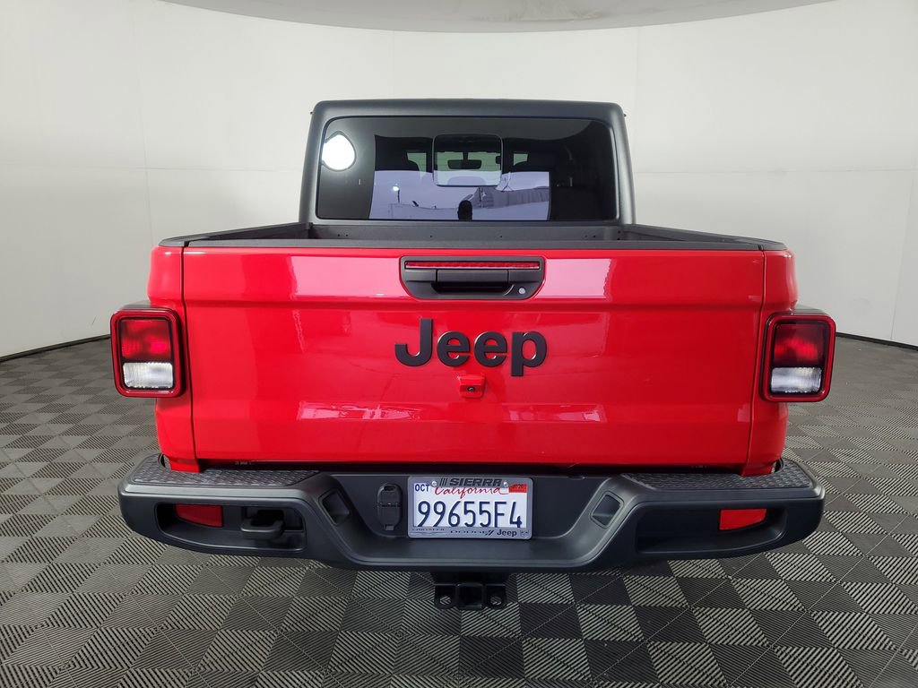 Used 2023 Jeep Gladiator Sport AWD/4WD image 5
