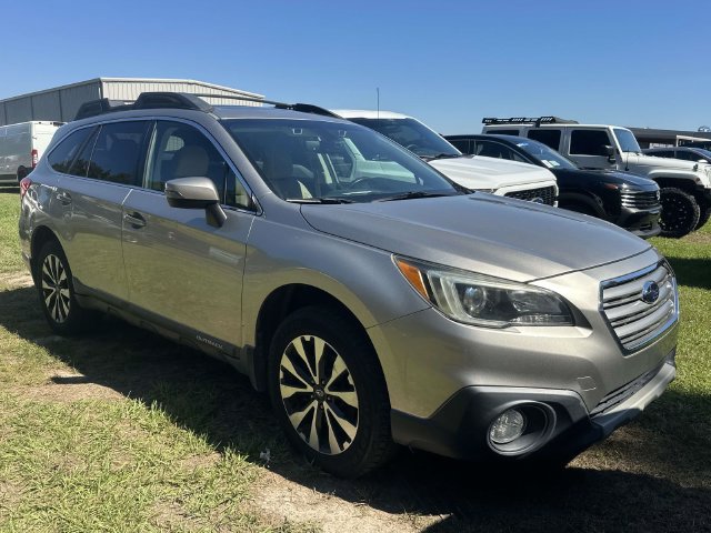 Used 2017 Subaru Outback 2.5i Limited AWD/4WD image 14