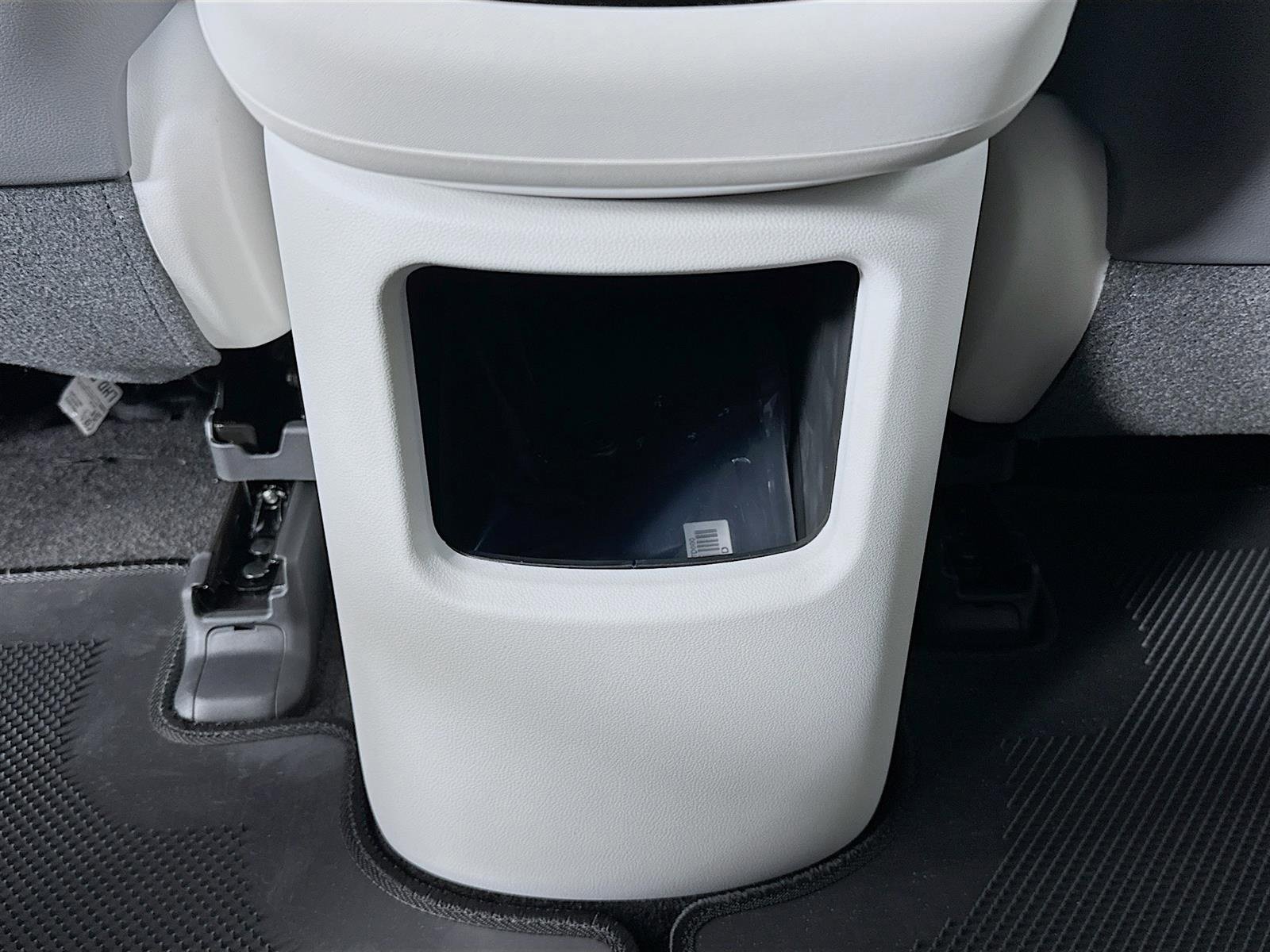 New 2026 Hyundai Ioniq 9 SEL image 26