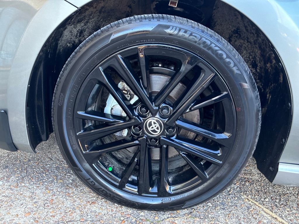 Used 2025 Toyota Camry SE image 26