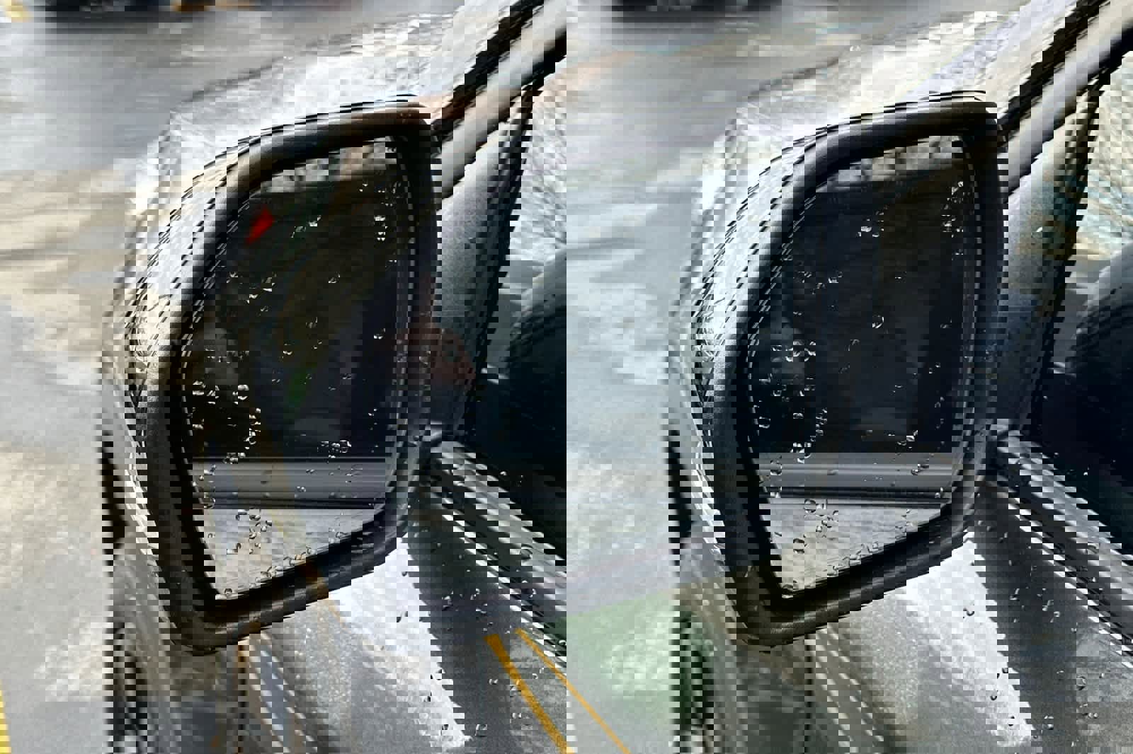 Used 2020 Ford Explorer ST w/ ST Street Pack image 8