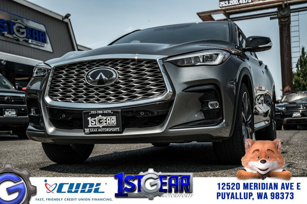 Used 2023 INFINITI QX55 Essential