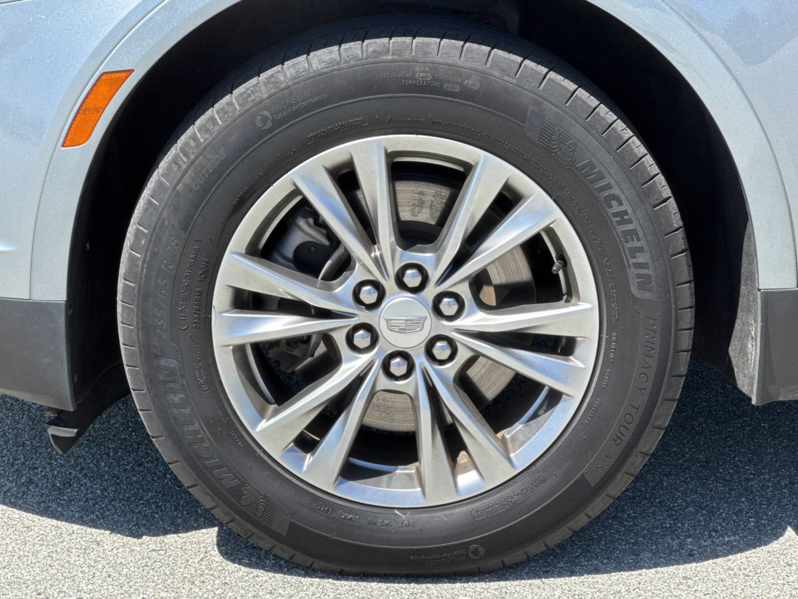 Certified 2023 Cadillac XT5 Premium Luxury FWD image 36