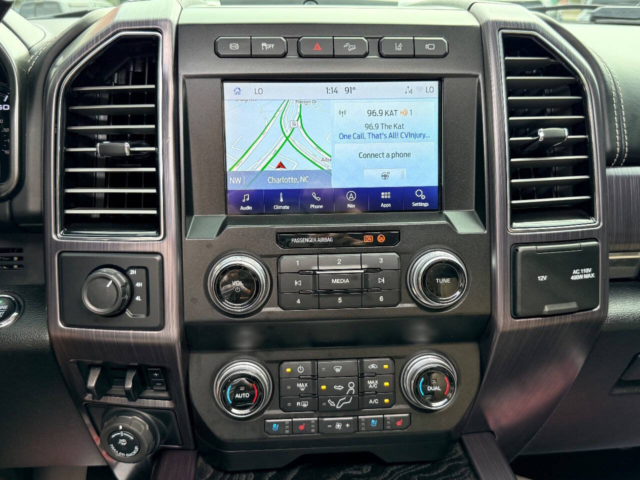 Used 2021 Ford F450 Limited w/ FX4 Off-Road Package AWD/4WD image 41