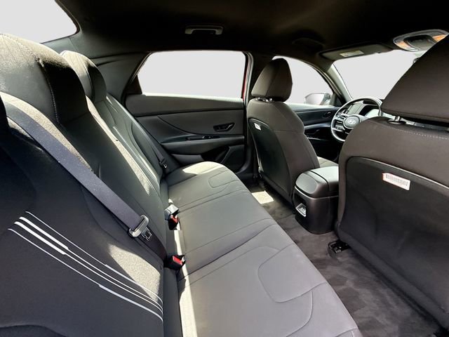 Certified 2025 Hyundai Elantra Sport FWD image 26