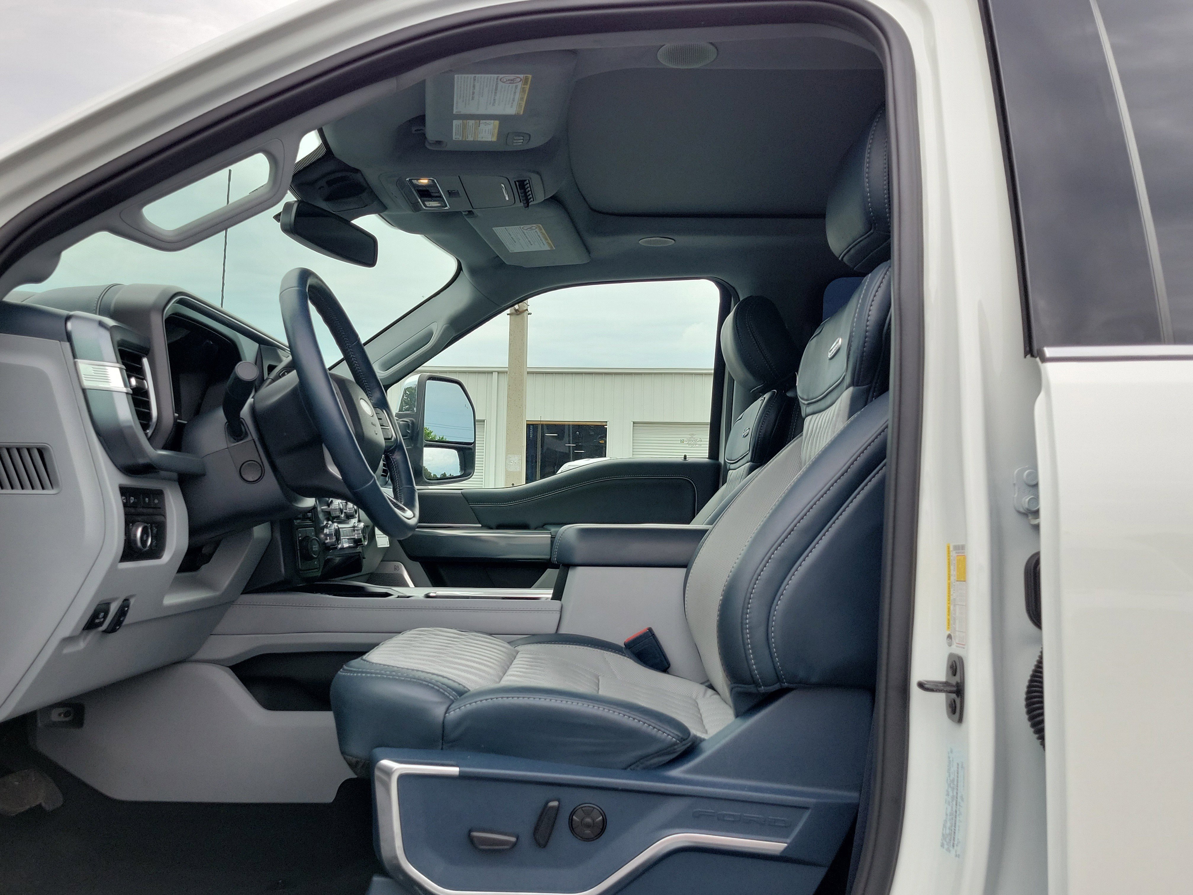 Used 2024 Ford F250 Limited AWD/4WD image 20
