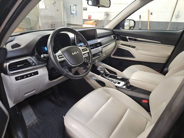Certified 2022 Kia Telluride S image 12