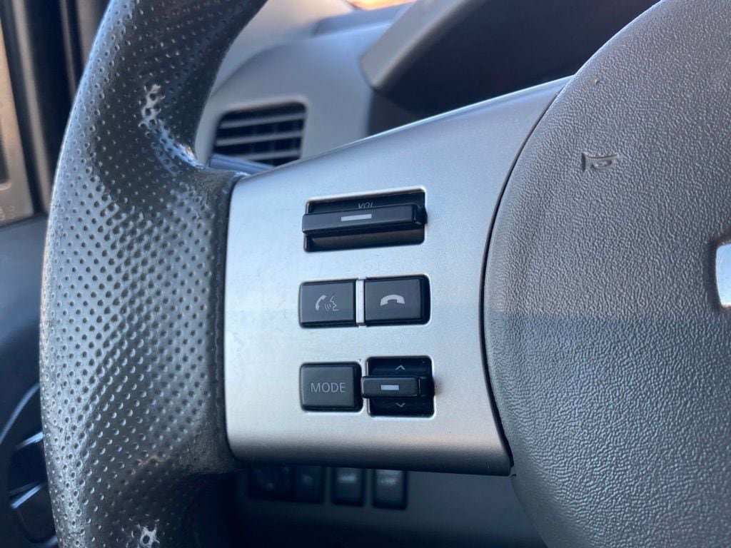 Used 2018 Nissan Frontier SV AWD/4WD image 12