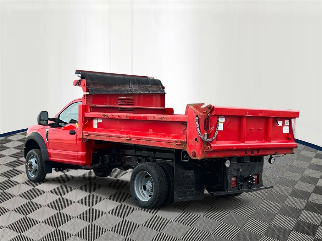 Used 2017 Ford F550 4x4 Regular Cab Super Duty image 3