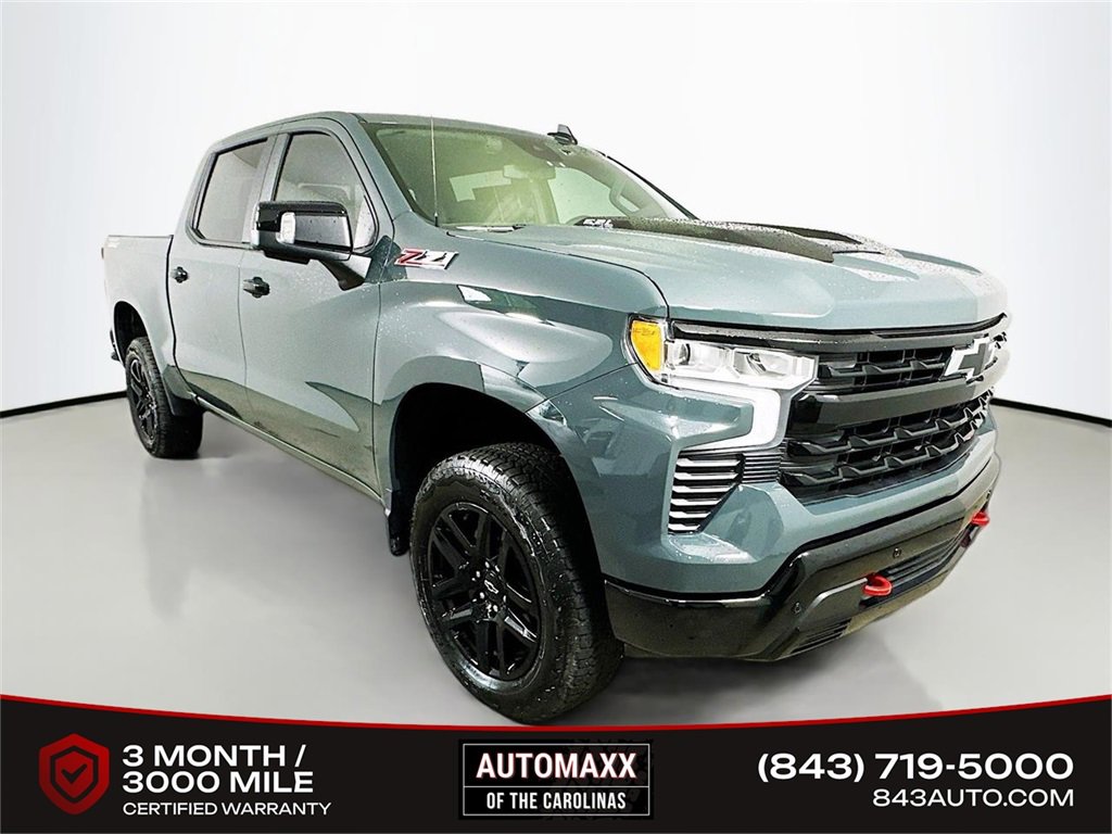 Used 2025 Chevrolet Silverado 1500 LT Trail Boss w/ Convenience Package II image 1