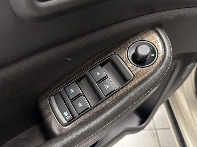 Used 2014 Chevrolet Malibu LTZ FWD image 12