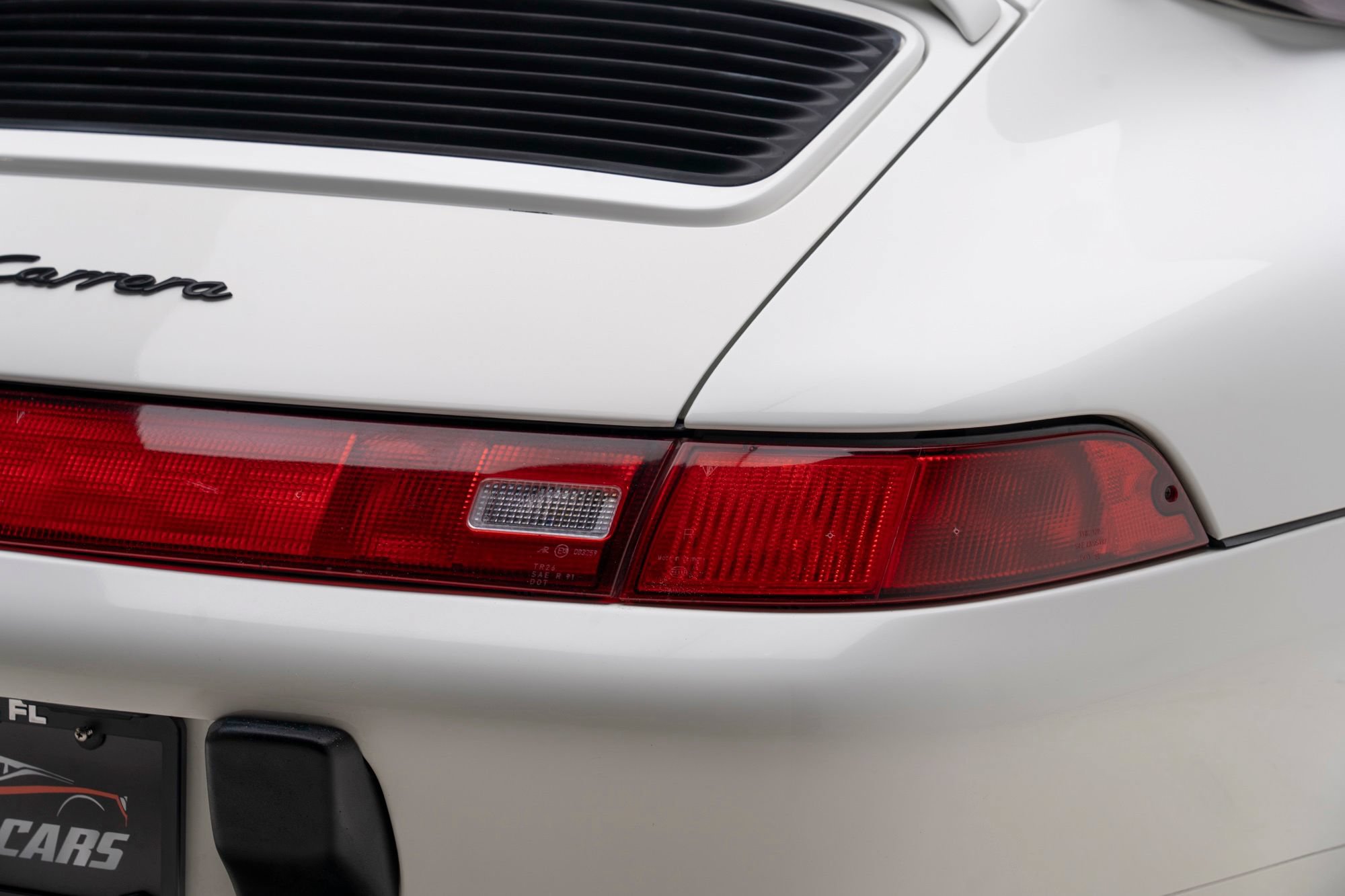 Used 1995 Porsche 911 Carrera RWD image 14