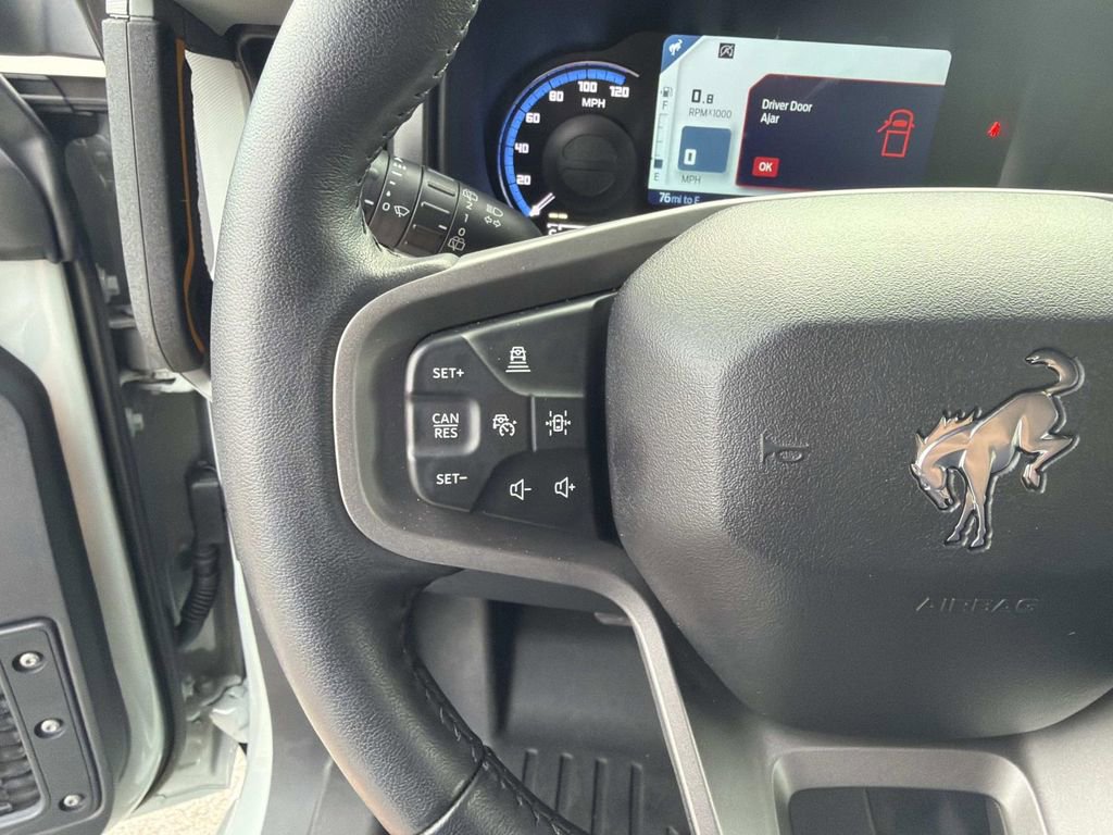 Used 2023 Ford Bronco Badlands image 24