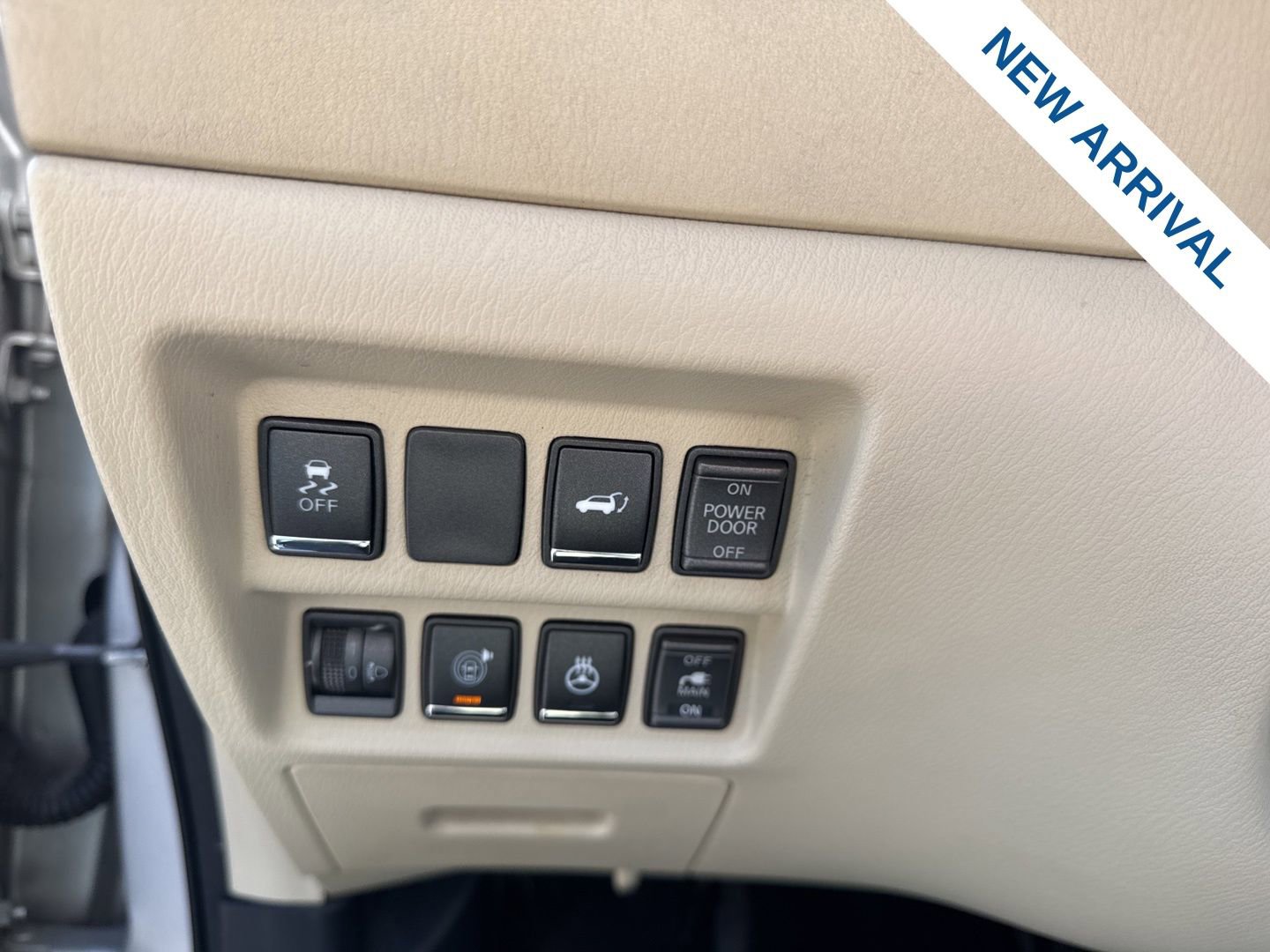 Used 2015 INFINITI QX60 AWD w/ Deluxe Touring Package image 19