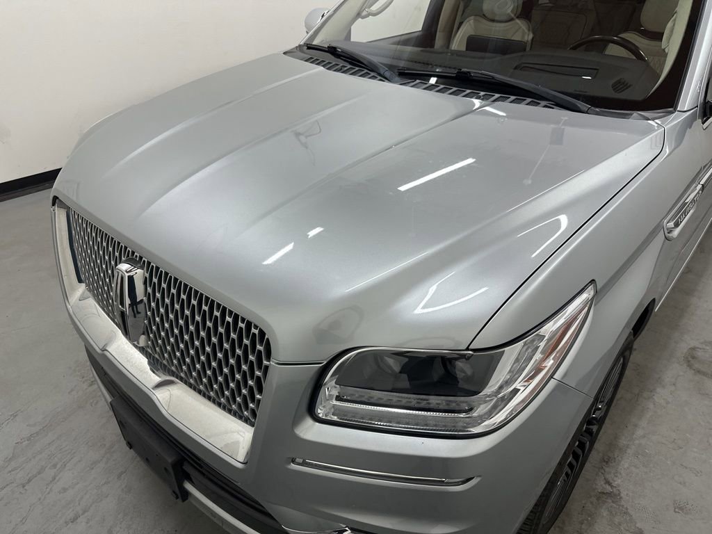 Used 2020 Lincoln Navigator L Black Label w/ Cargo Convenience Package image 19