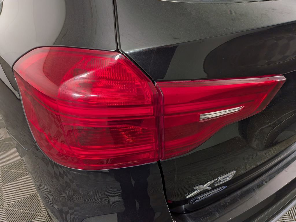 Used 2019 BMW X3 xDrive30i w/ Driving Assistance Package image 12