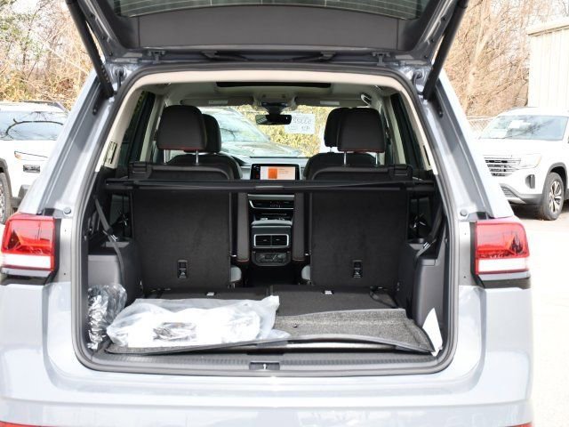 New 2026 Volkswagen Atlas Peak Edition image 28