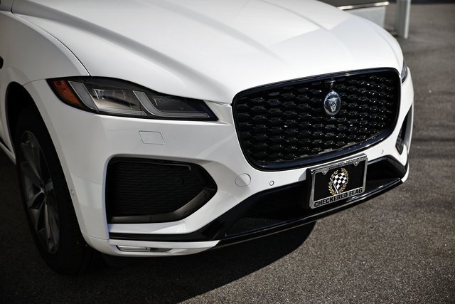 New 2026 Jaguar F-PACE R-Dynamic S image 7