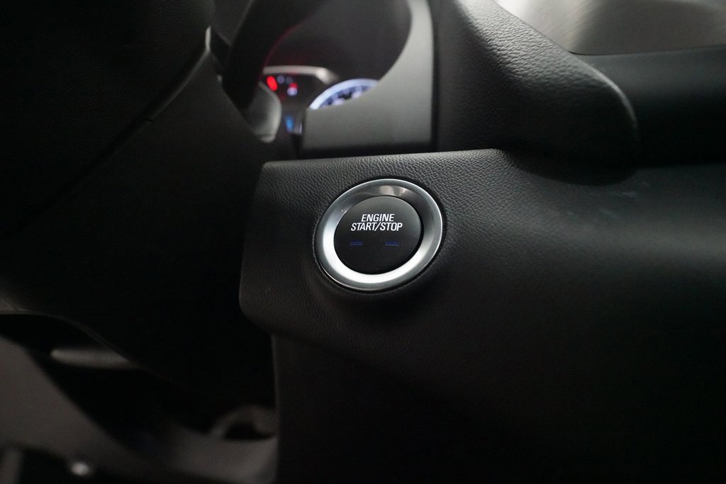 Used 2024 GMC Terrain SLE image 30