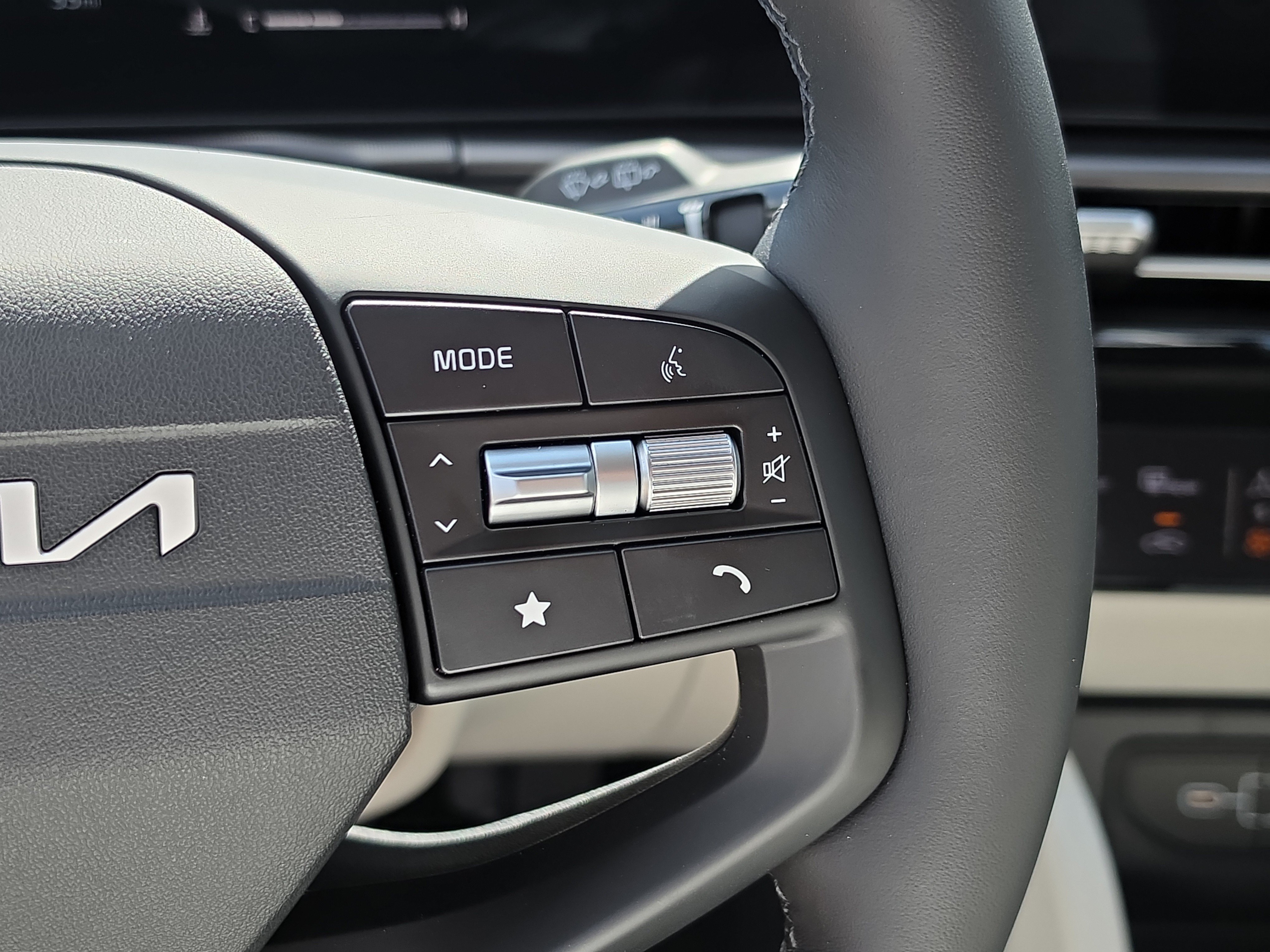 New 2027 Kia Sportage EX FWD image 31