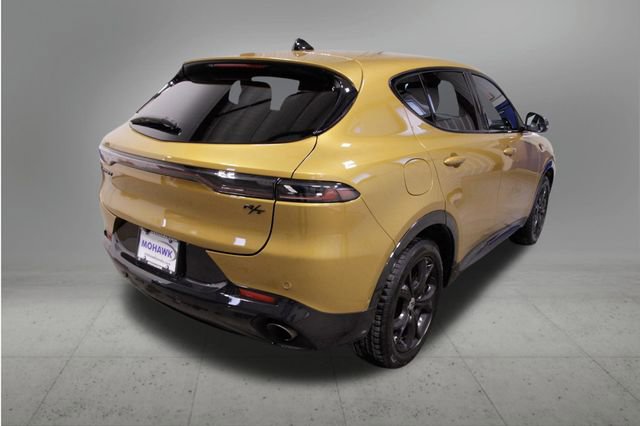 Used 2024 Dodge Hornet R/T w/ Tech Pack w/o Parking image 5