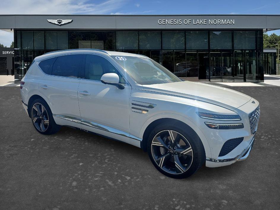 Used 2025 Genesis GV80 3.5T Prestige image 3