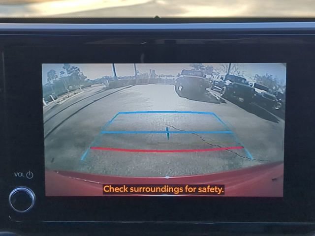 Used 2023 Toyota Highlander XLE image 27