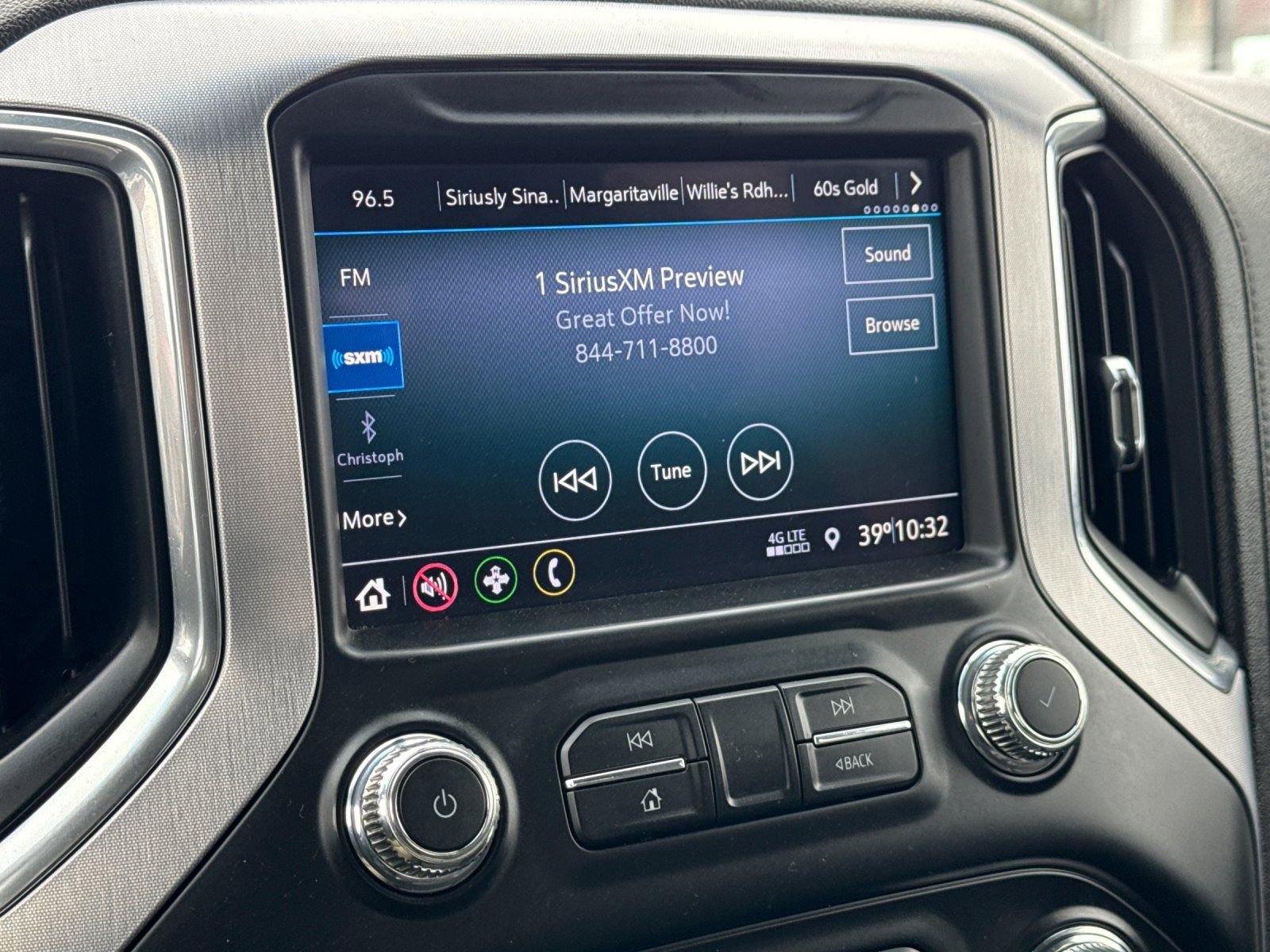 Used 2021 GMC Sierra 2500 SLE image 19