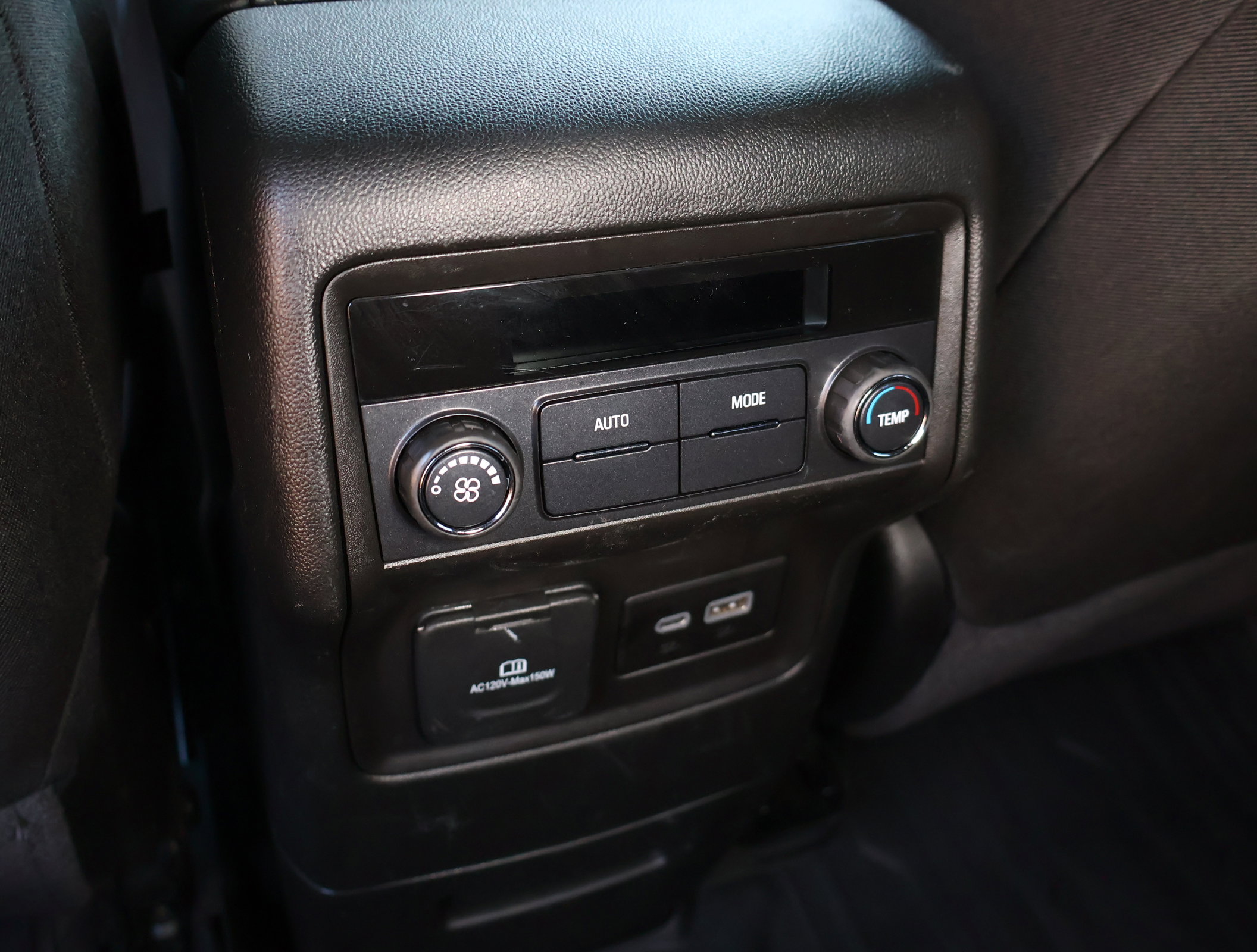 Used 2023 GMC Acadia SLE w/ Driver Convenience Package image 21