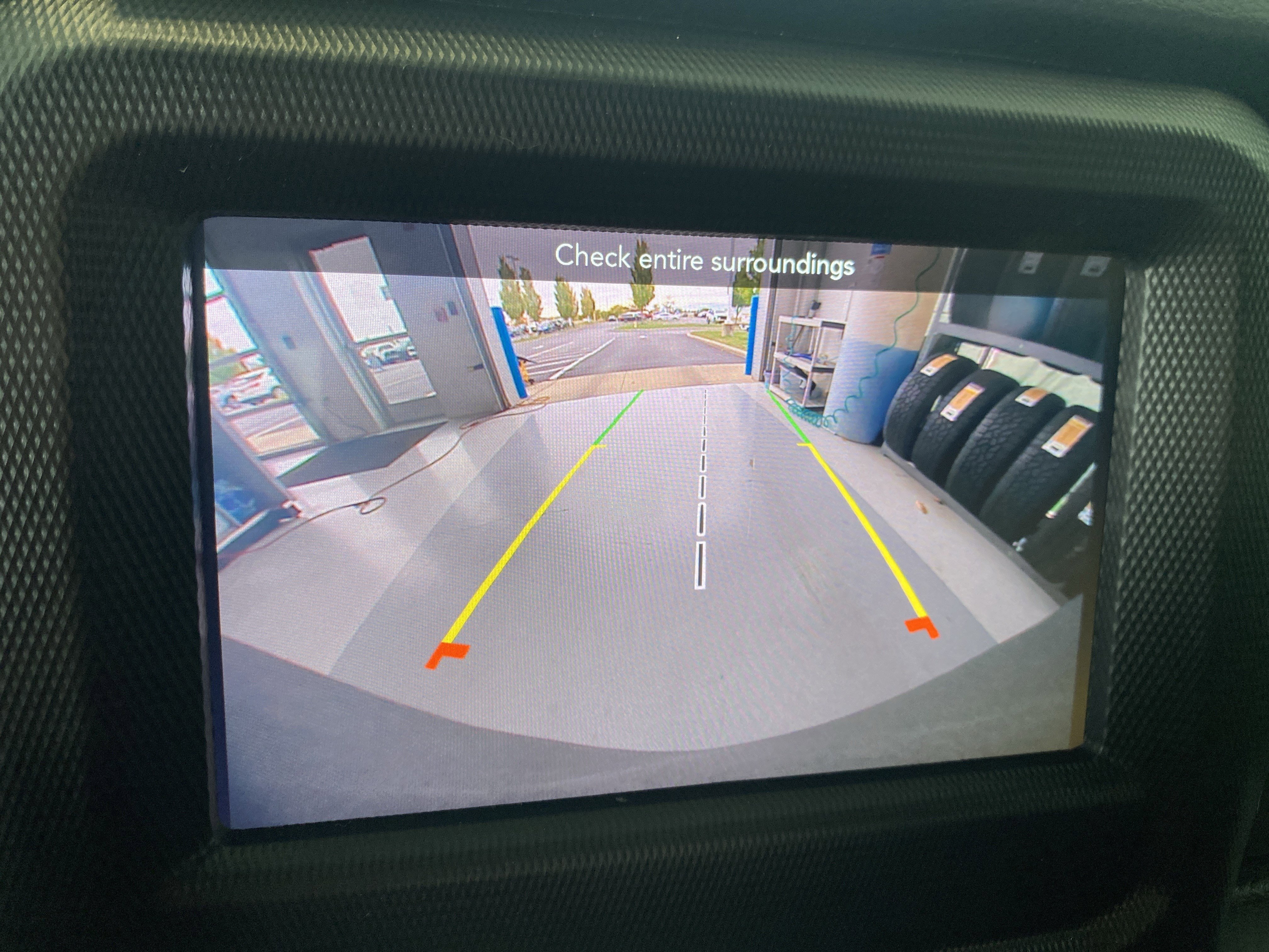 Used 2022 Jeep Wrangler Willys image 19